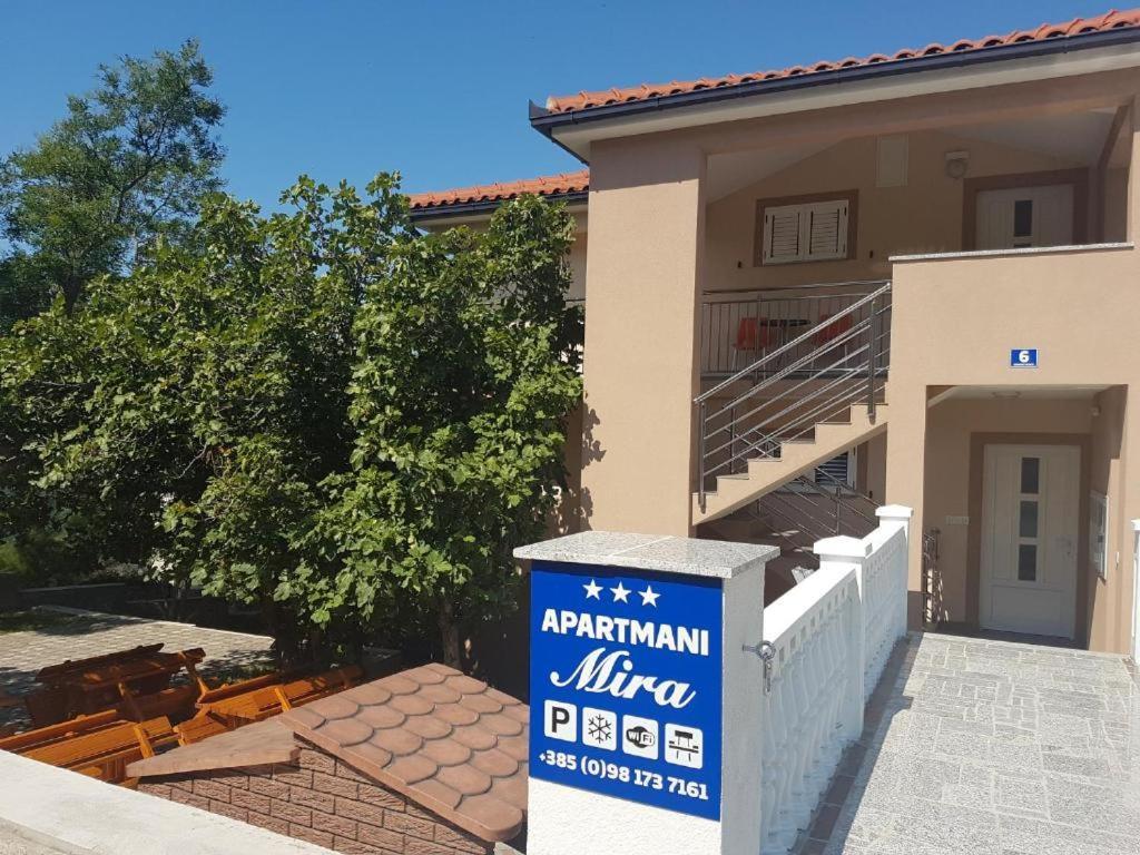 Apartmani Mira Klenovica Exterior photo